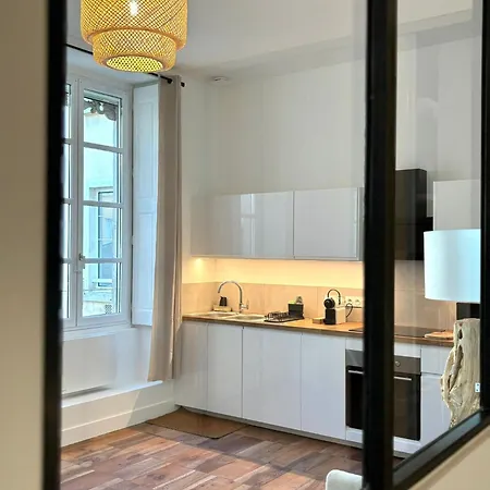 Marche Des Halles Sur Cour Ascenseur, Hypercentre Apartmán *