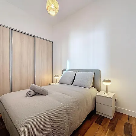 Apartmán Marche Des Halles Sur Cour Ascenseur, Hypercentre Grenoble